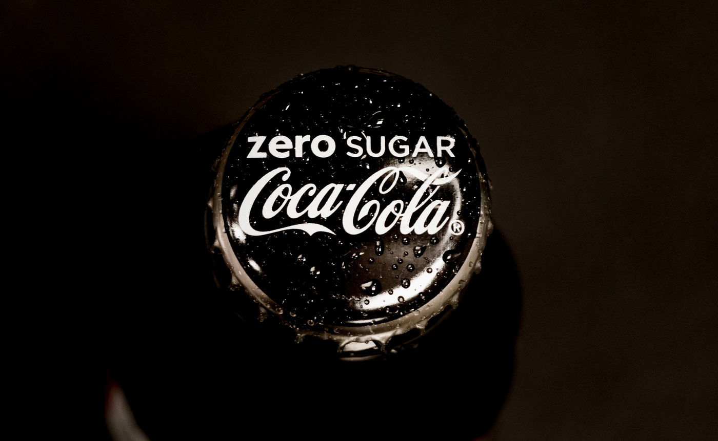 בקבוק קולה זירו, אילוסטרציה