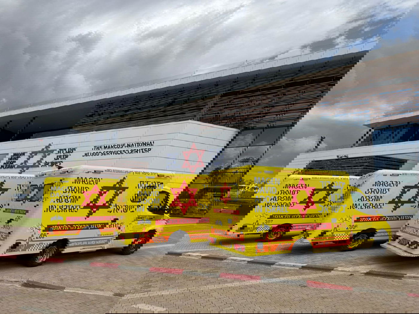 ניידות מגן דוד אדום