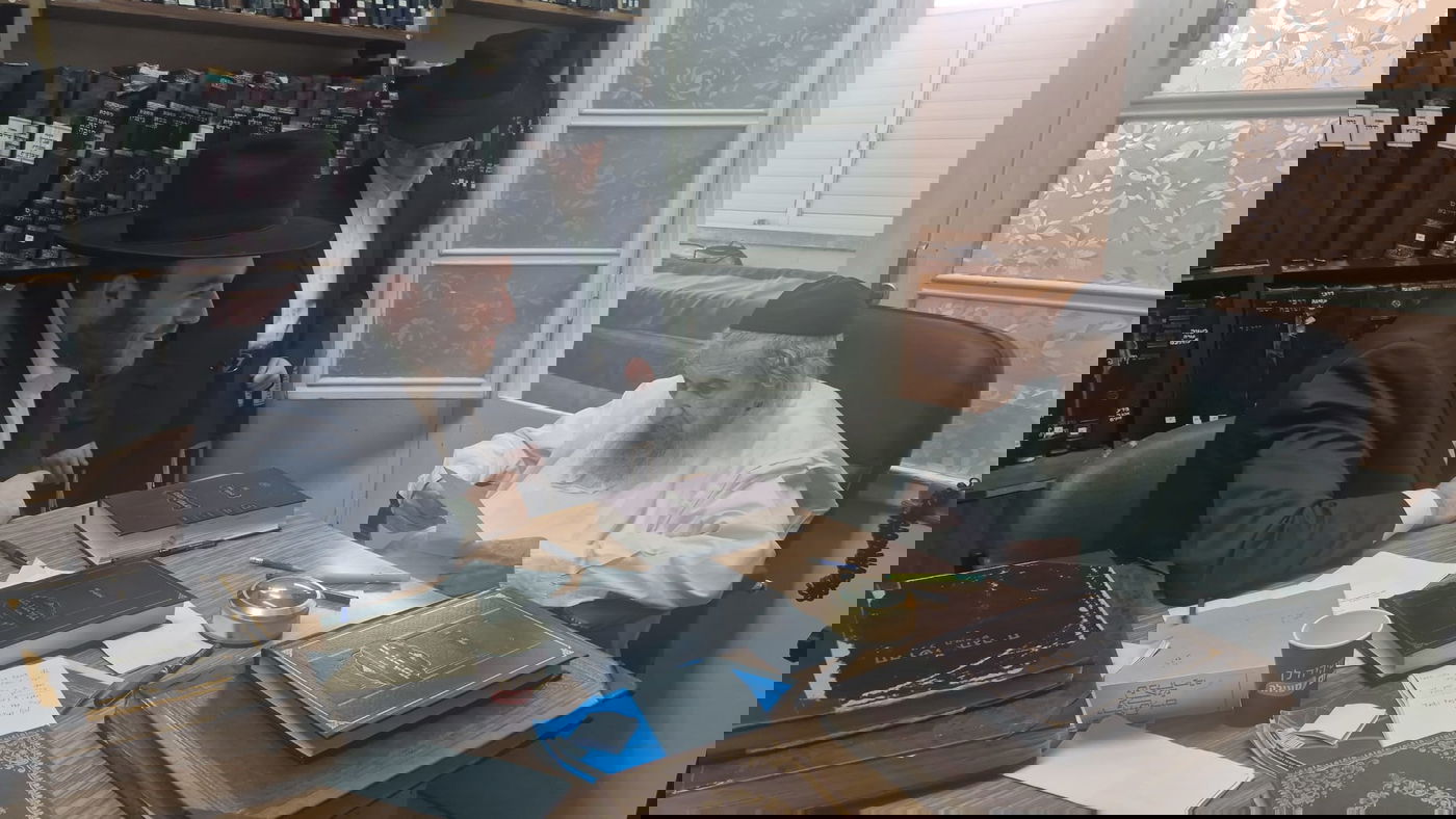 אצל גדולי ישראל