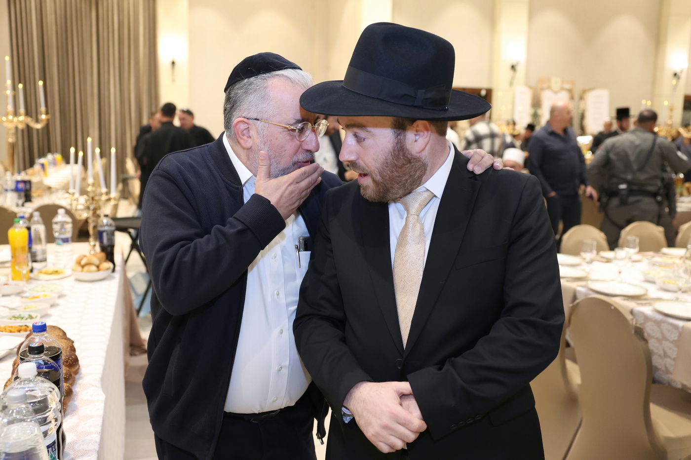 בר מצווה לבנו של אליהו ארנד