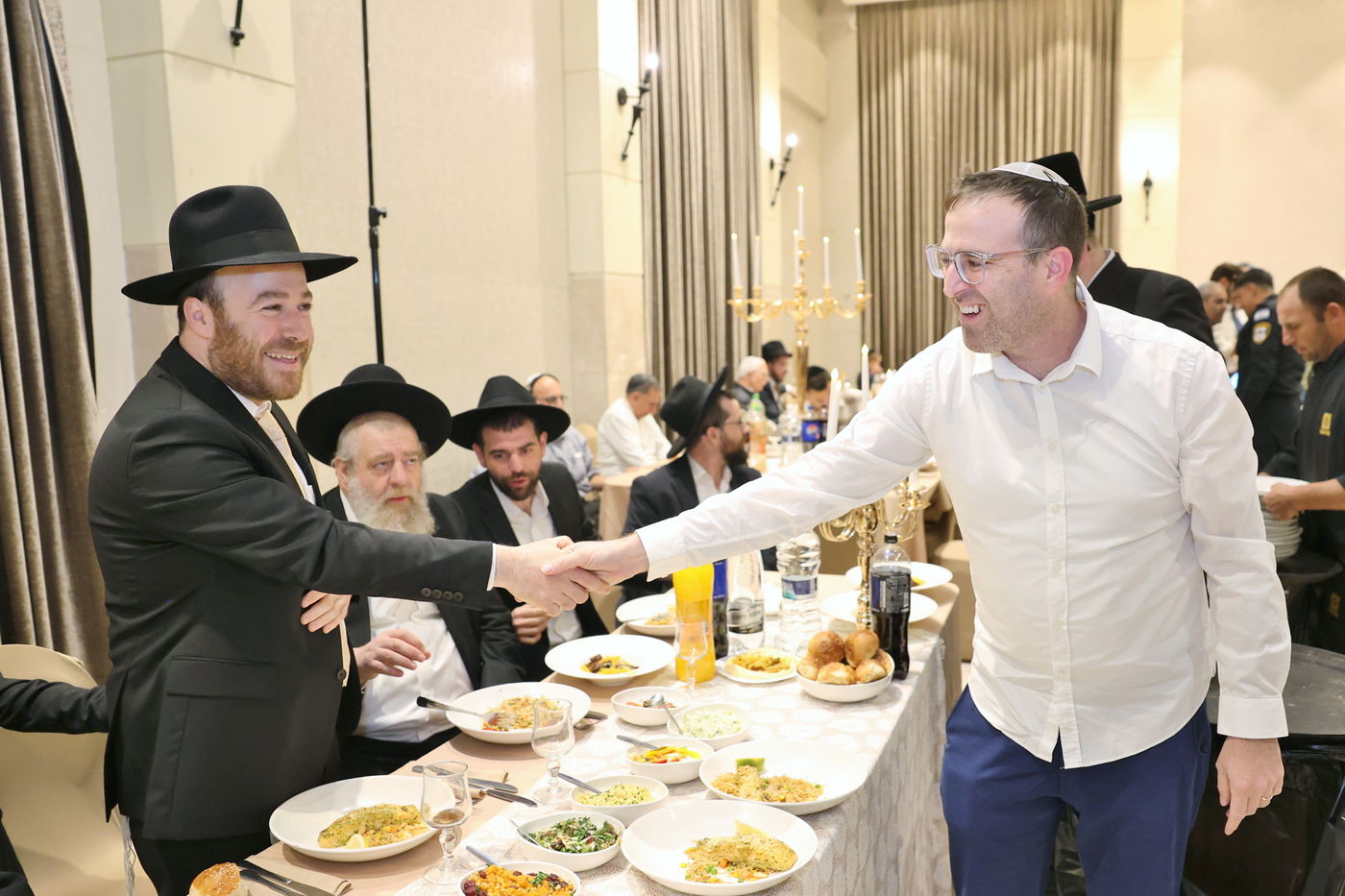 בר מצווה לבנו של אליהו ארנד