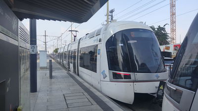 הרכבת הקלה בפתח תקווה