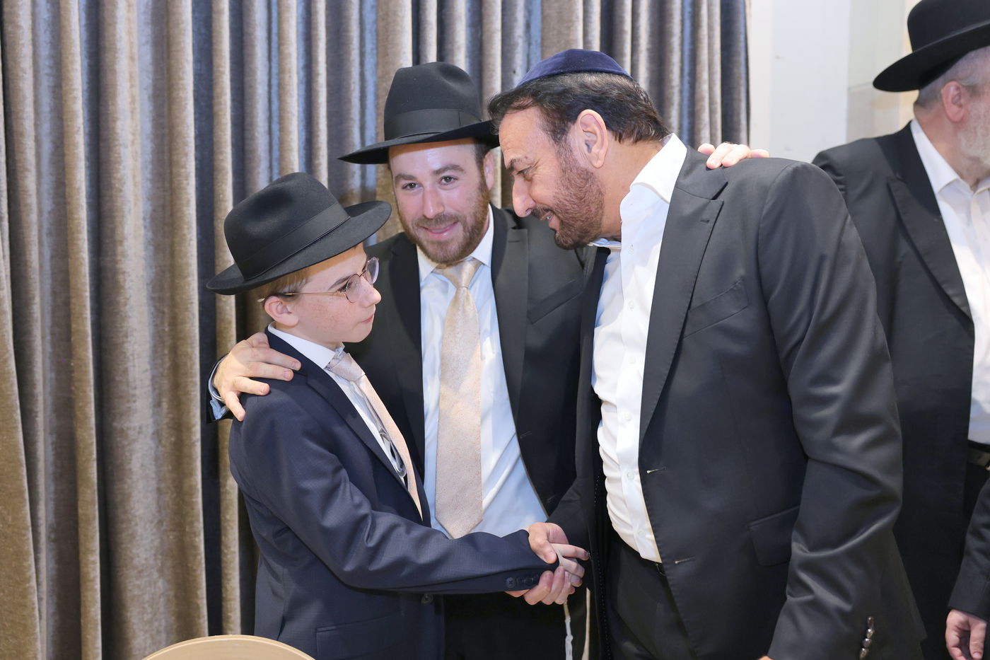 בר מצווה לבנו של אליהו ארנד