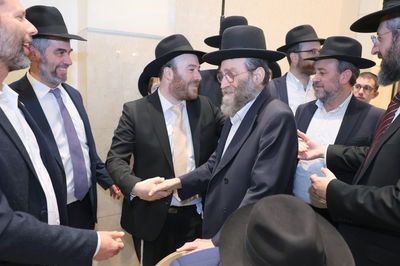 בר מצווה לבנו של אליהו ארנד