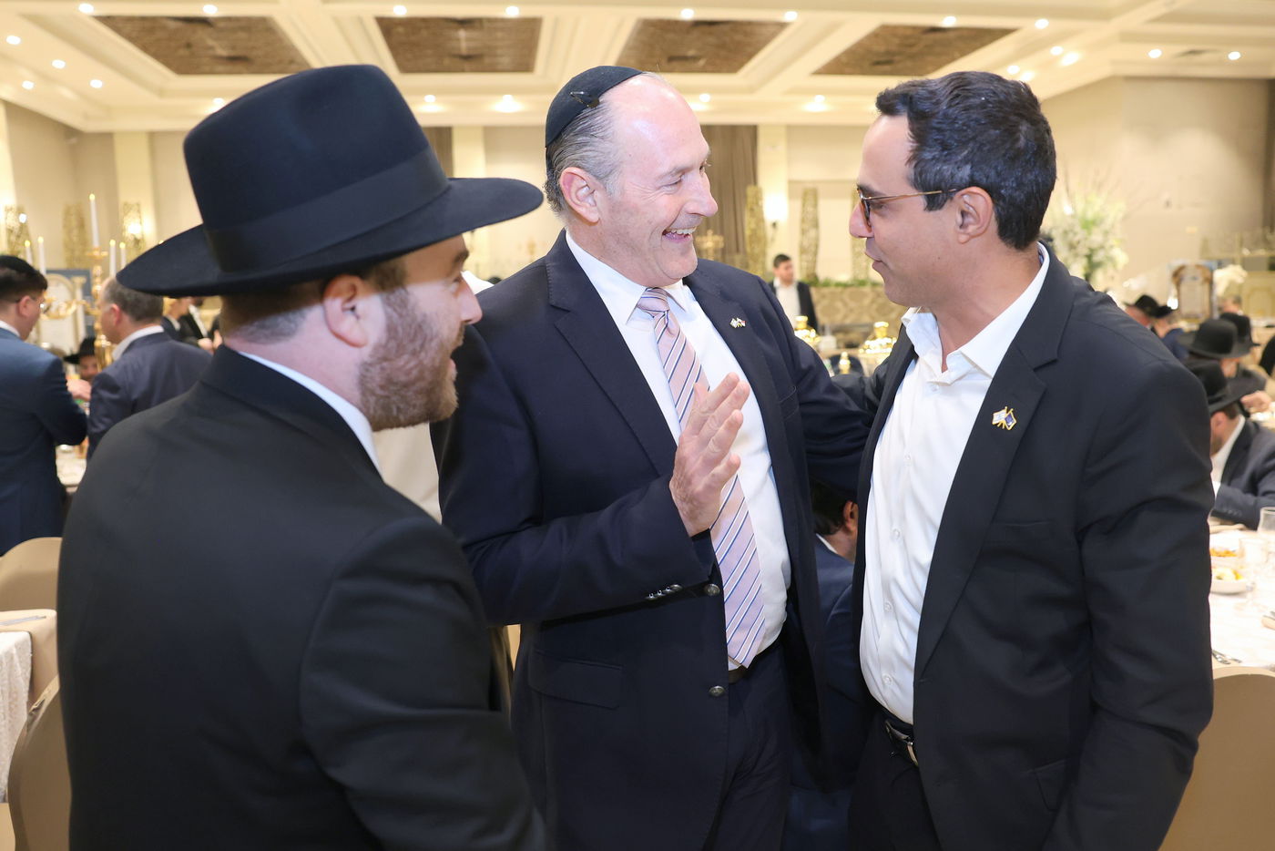 בר מצווה לבנו של אליהו ארנד