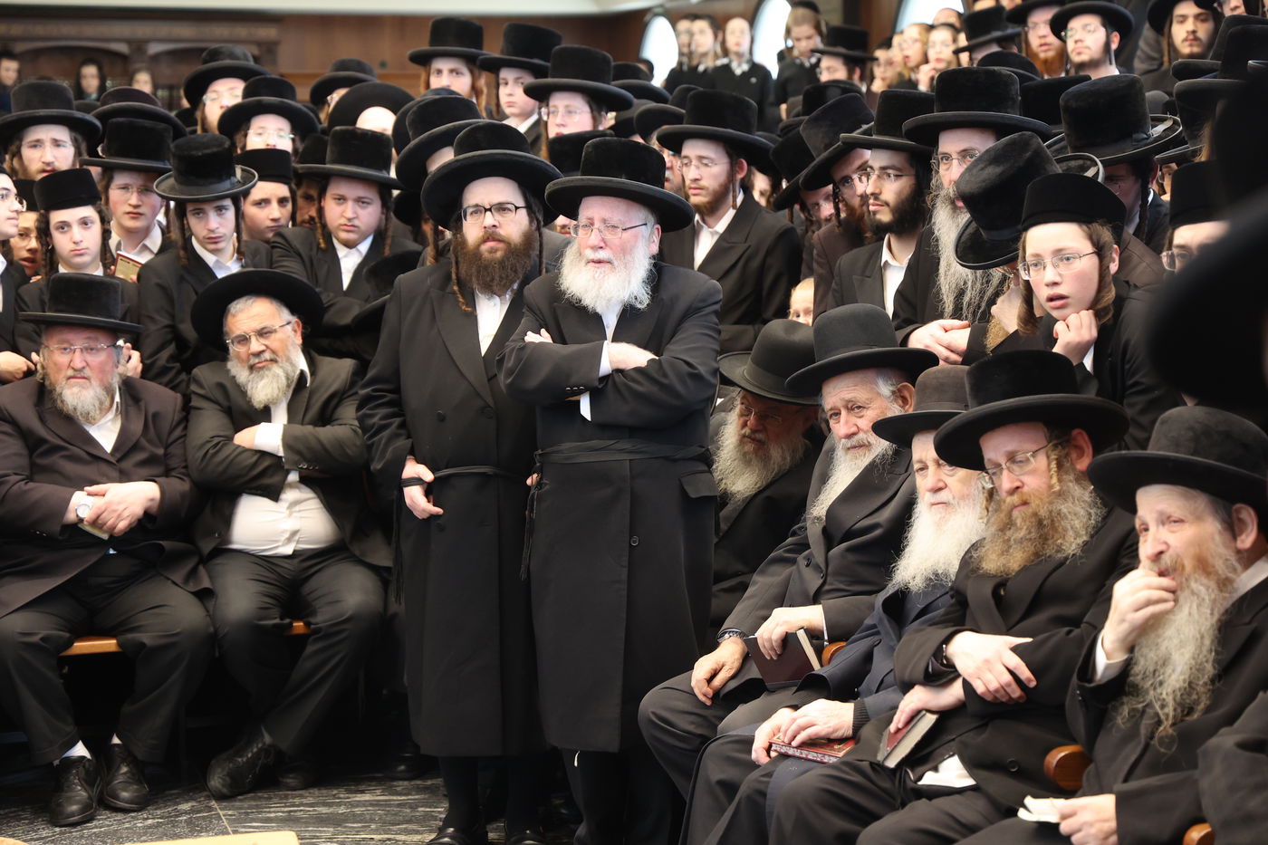 מסע הלויית הגה"צ אב"ד ערלוי ביתר זצ"ל