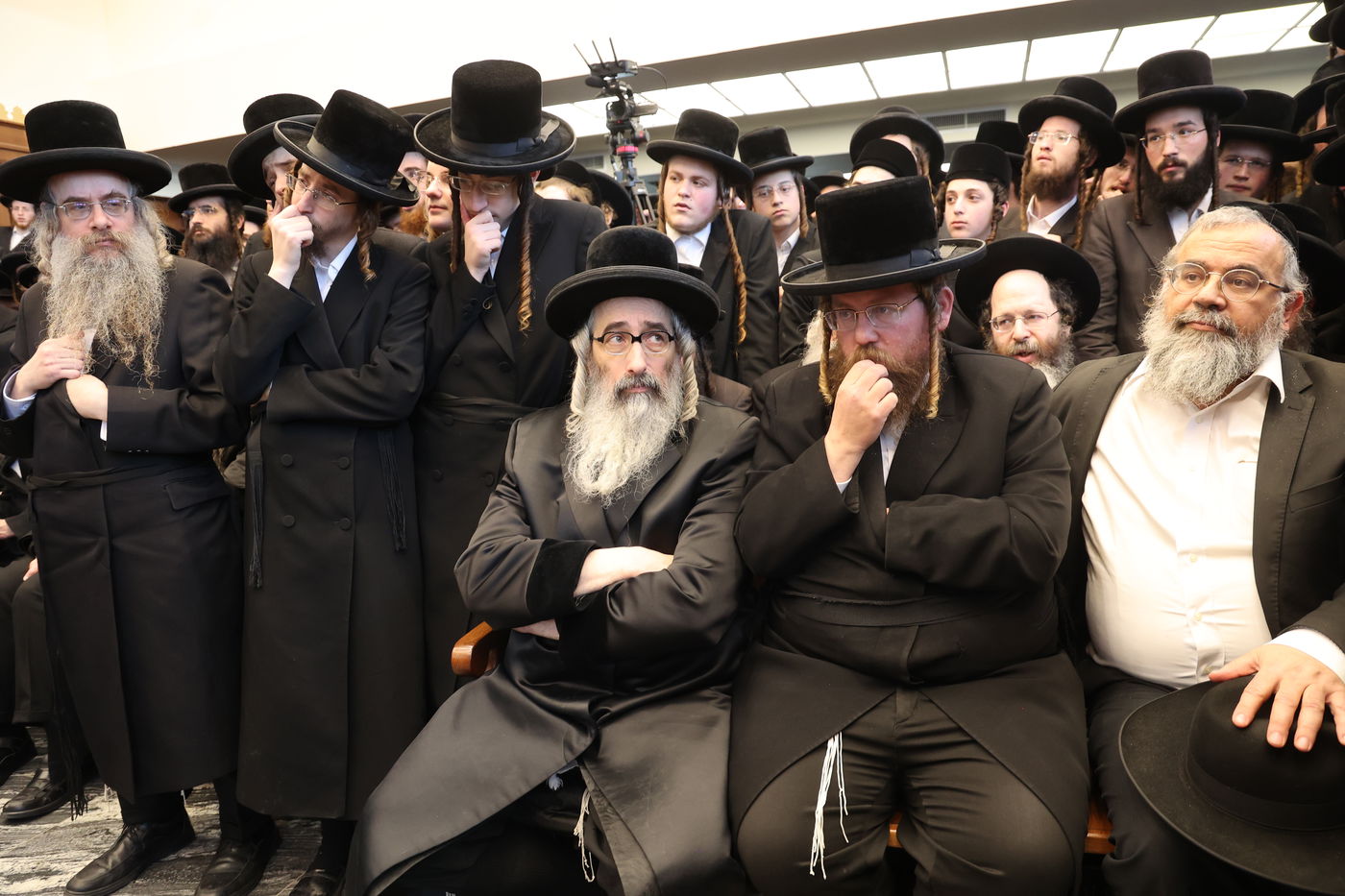 מסע הלויית הגה"צ אב"ד ערלוי ביתר זצ"ל