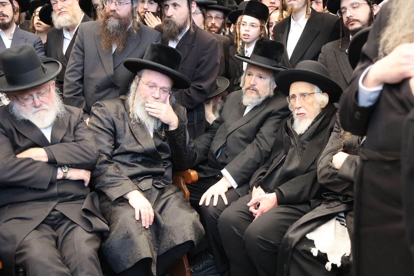 מסע הלויית הגה"צ אב"ד ערלוי ביתר זצ"ל