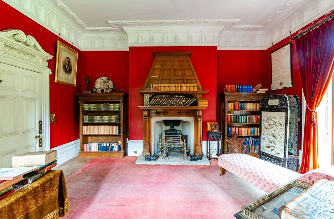 מראות הטירה