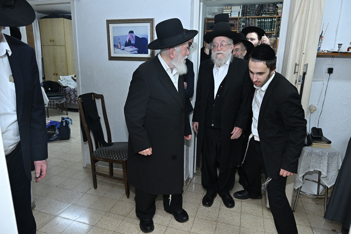 הגר"י זילברשטיין בביקור אצל גיסו הגאון רבי בנימין דוד אלישיב 