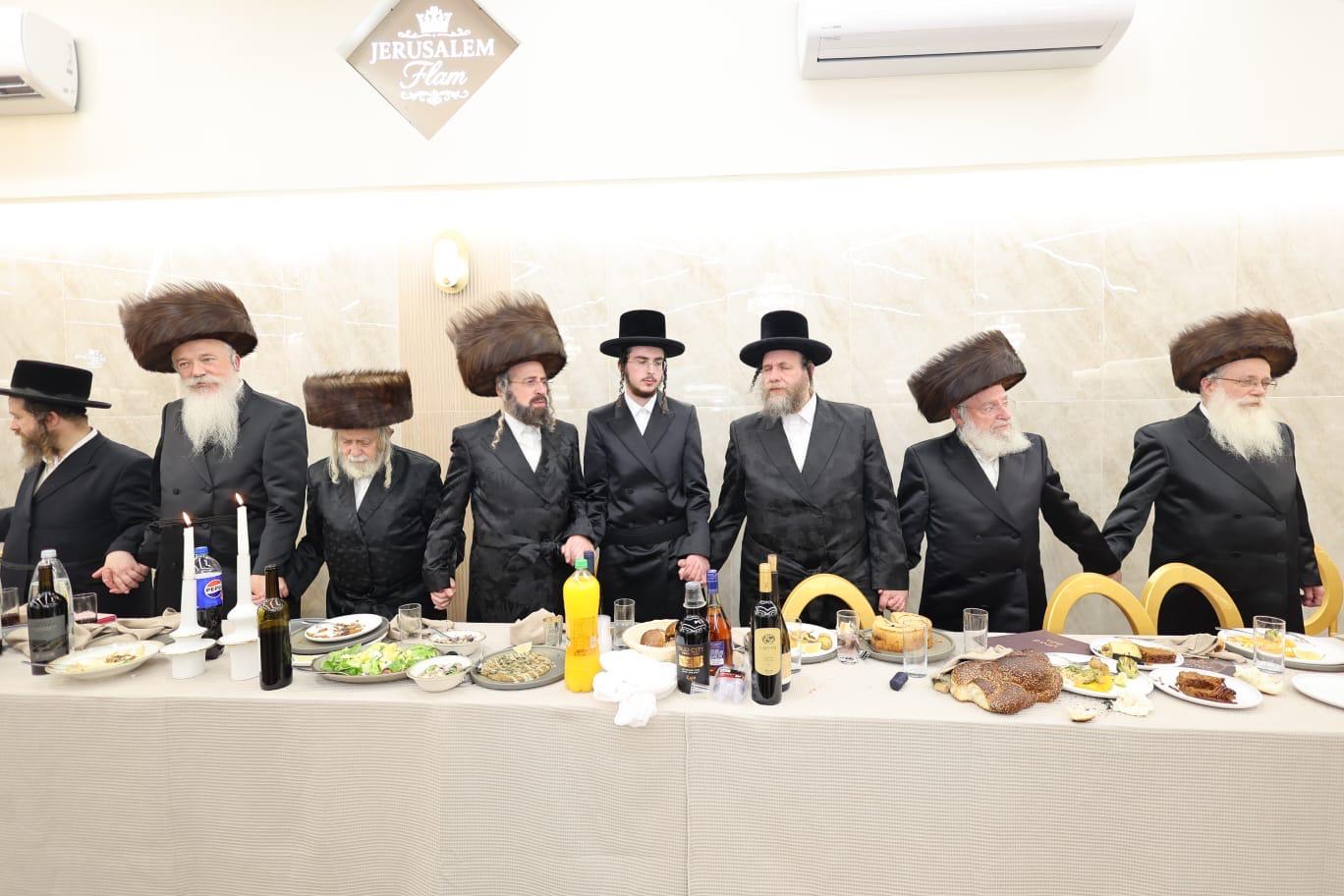 שמחת בית חיי נפש, בנו של הגר"ב ווייס התארס