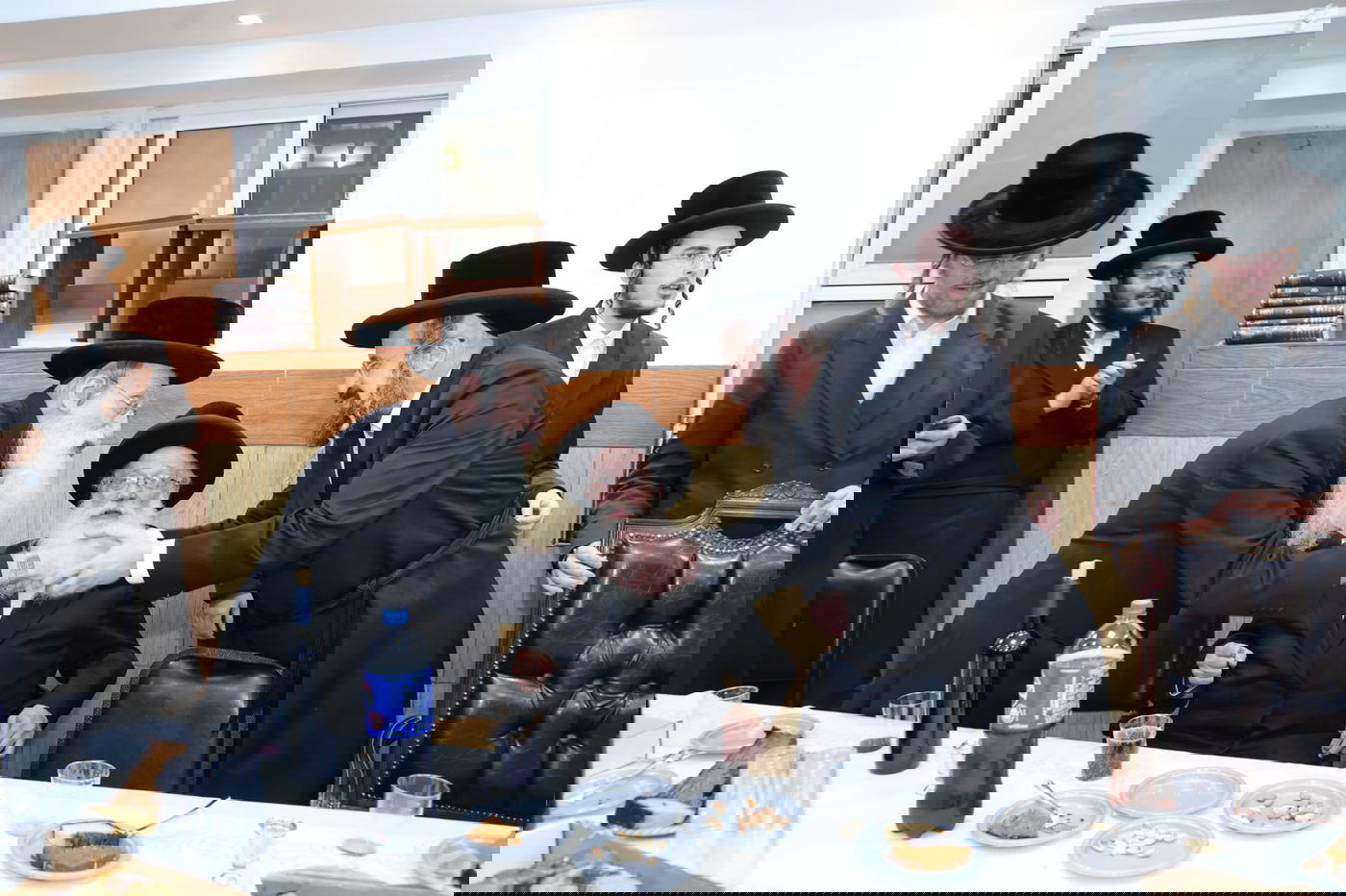 שמחת בית חיי נפש, בנו של הגר"ב ווייס התארס