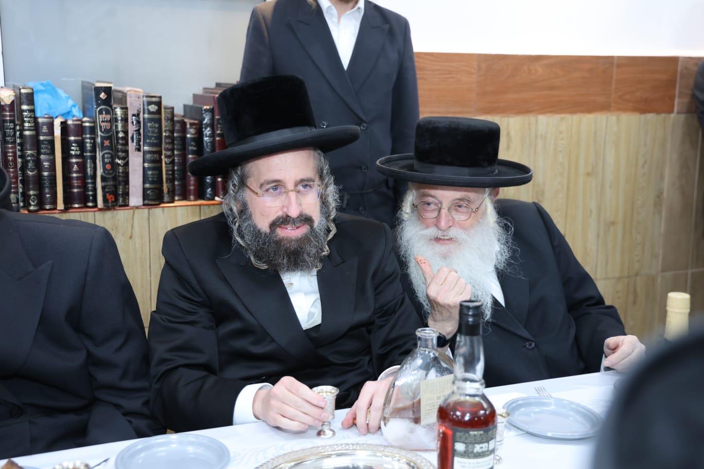 שמחת בית חיי נפש, בנו של הגר"ב ווייס התארס