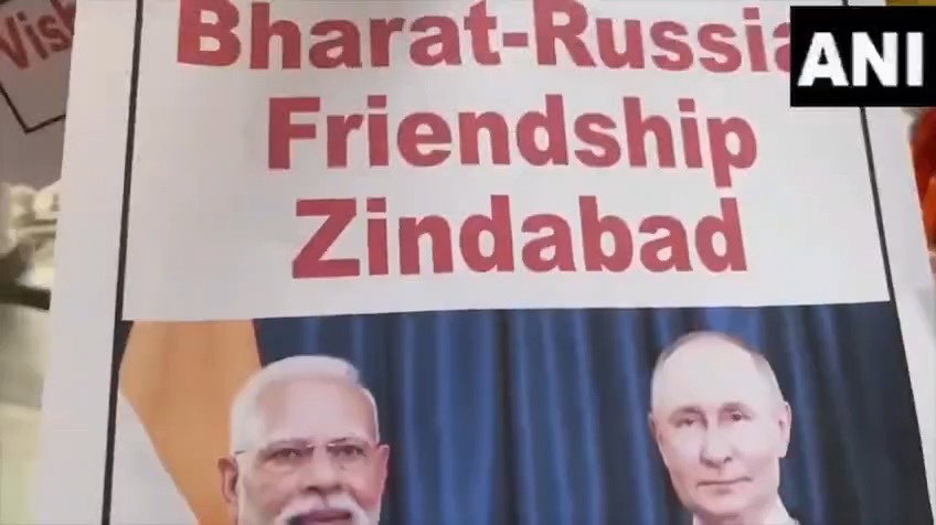 תהלוכות שנערכו לקראת ביקורו של פוטין