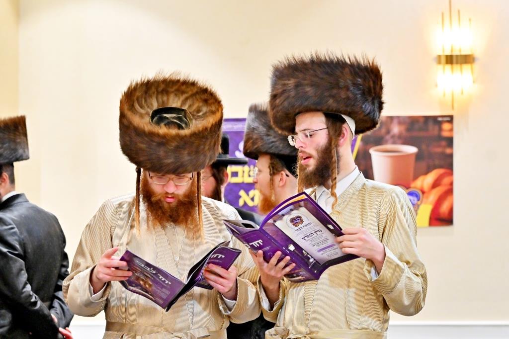 דינר לטובת בניית בנין בית החינוך לבנות משבצות זהב – בית שמש