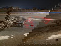 הרוג בתאונה קשה ליד כפר חסידים: "גבר שכב בין השיחים מאחורי גדר הבטיחות"