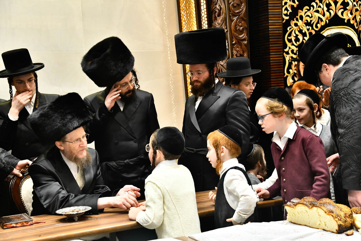 האדמו"ר מאלכסנדר ארה"ב במוצשב"ק בב"ב