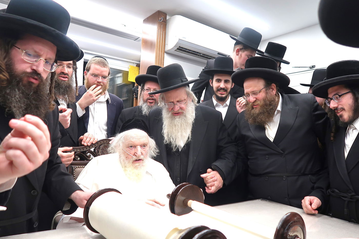 תלמידי 'שער המלך' אצל הגר"מ שטרנבוך