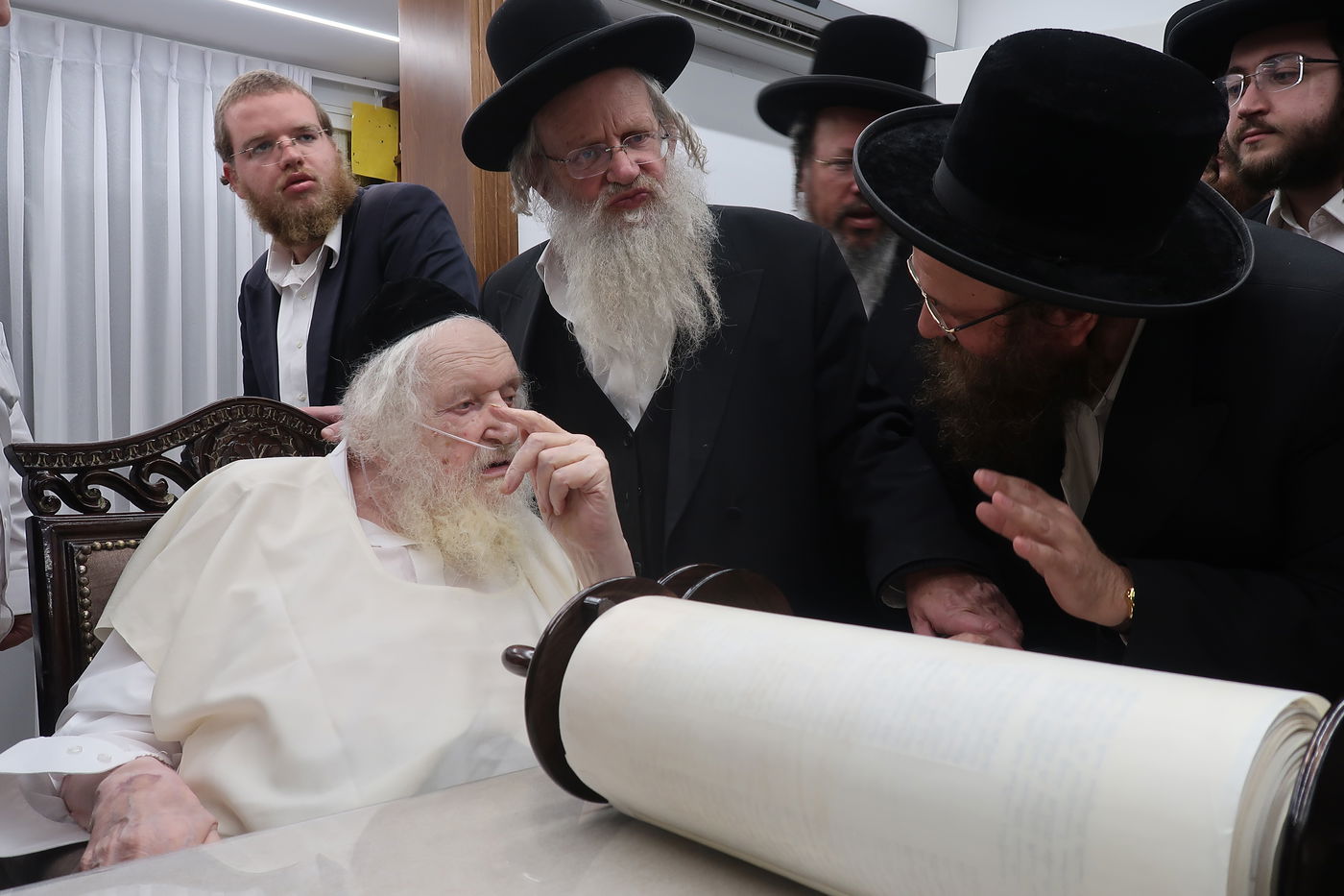 תלמידי 'שער המלך' אצל הגר"מ שטרנבוך