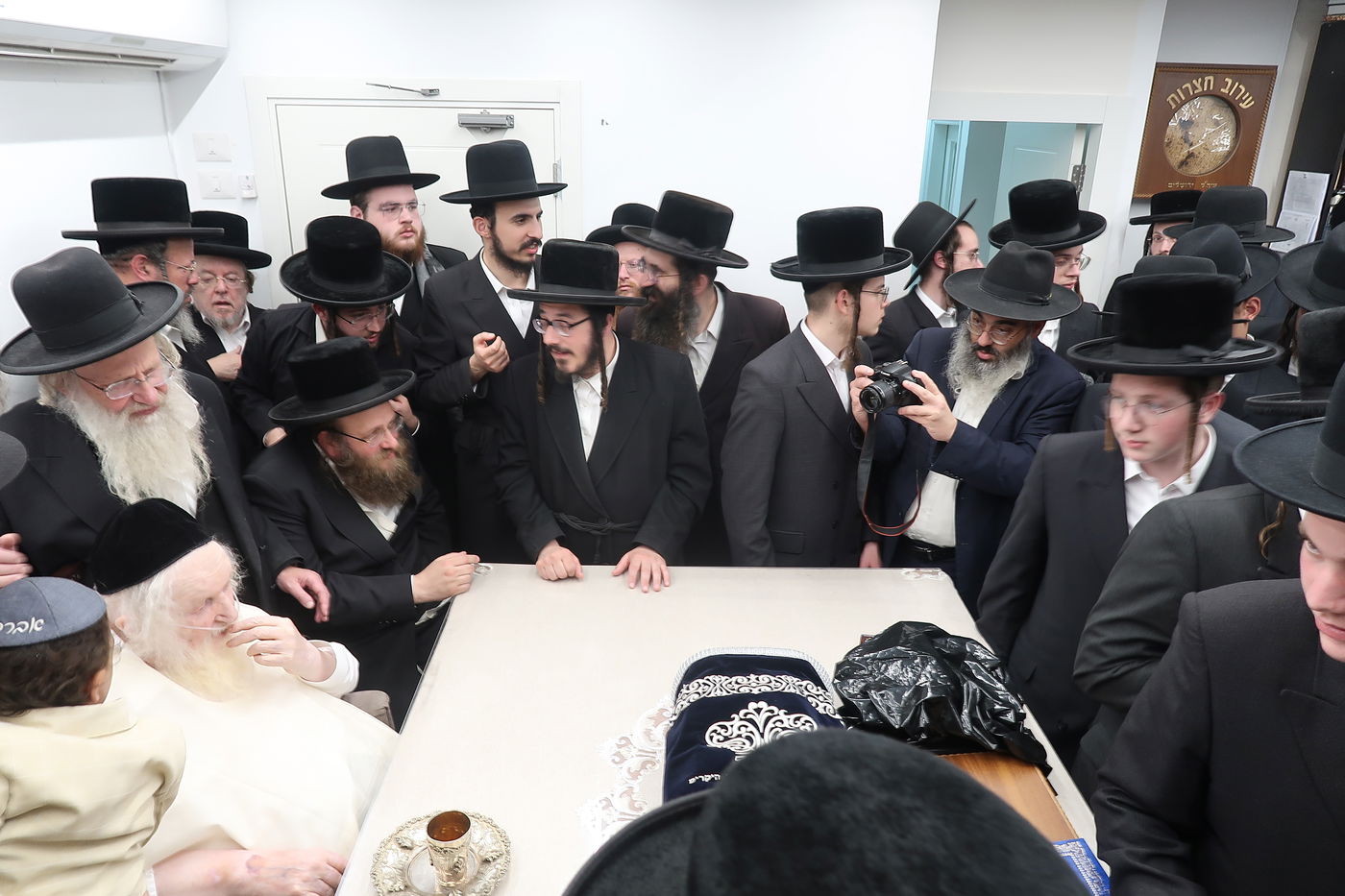 תלמידי 'שער המלך' אצל הגר"מ שטרנבוך