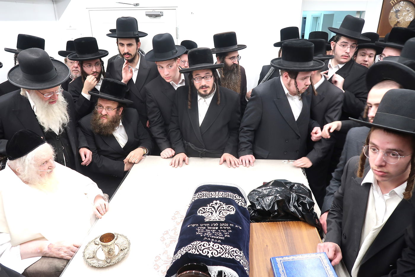 תלמידי 'שער המלך' אצל הגר"מ שטרנבוך