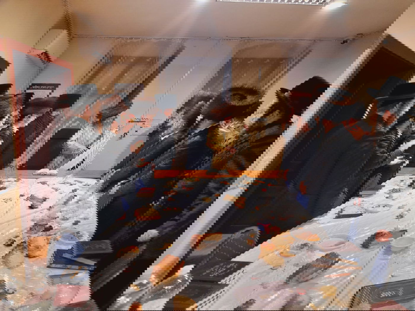 האדמו"ר מלעלוב ניקלשבורג בקרעסטיר