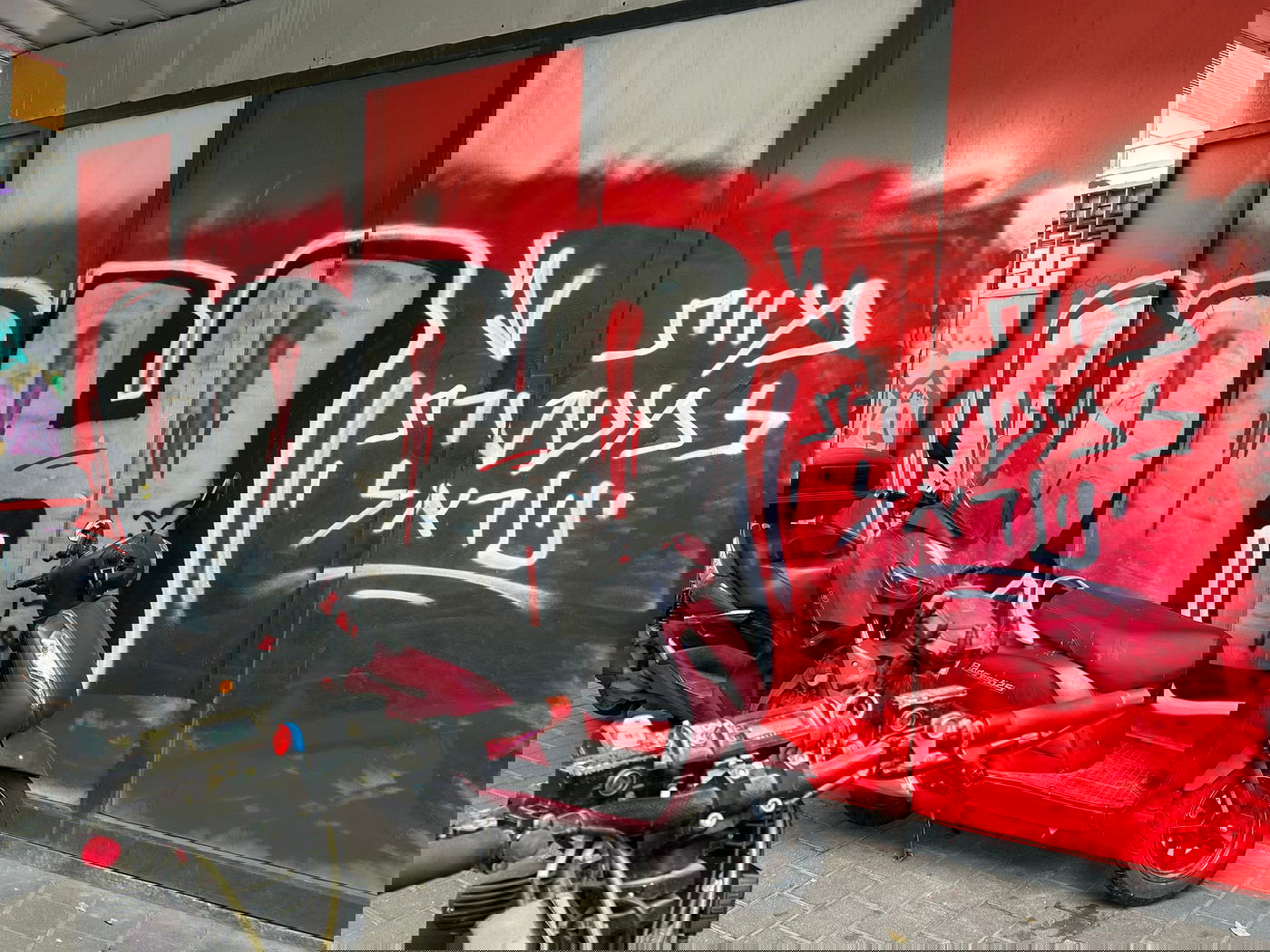 הגרפיטי שרוסס