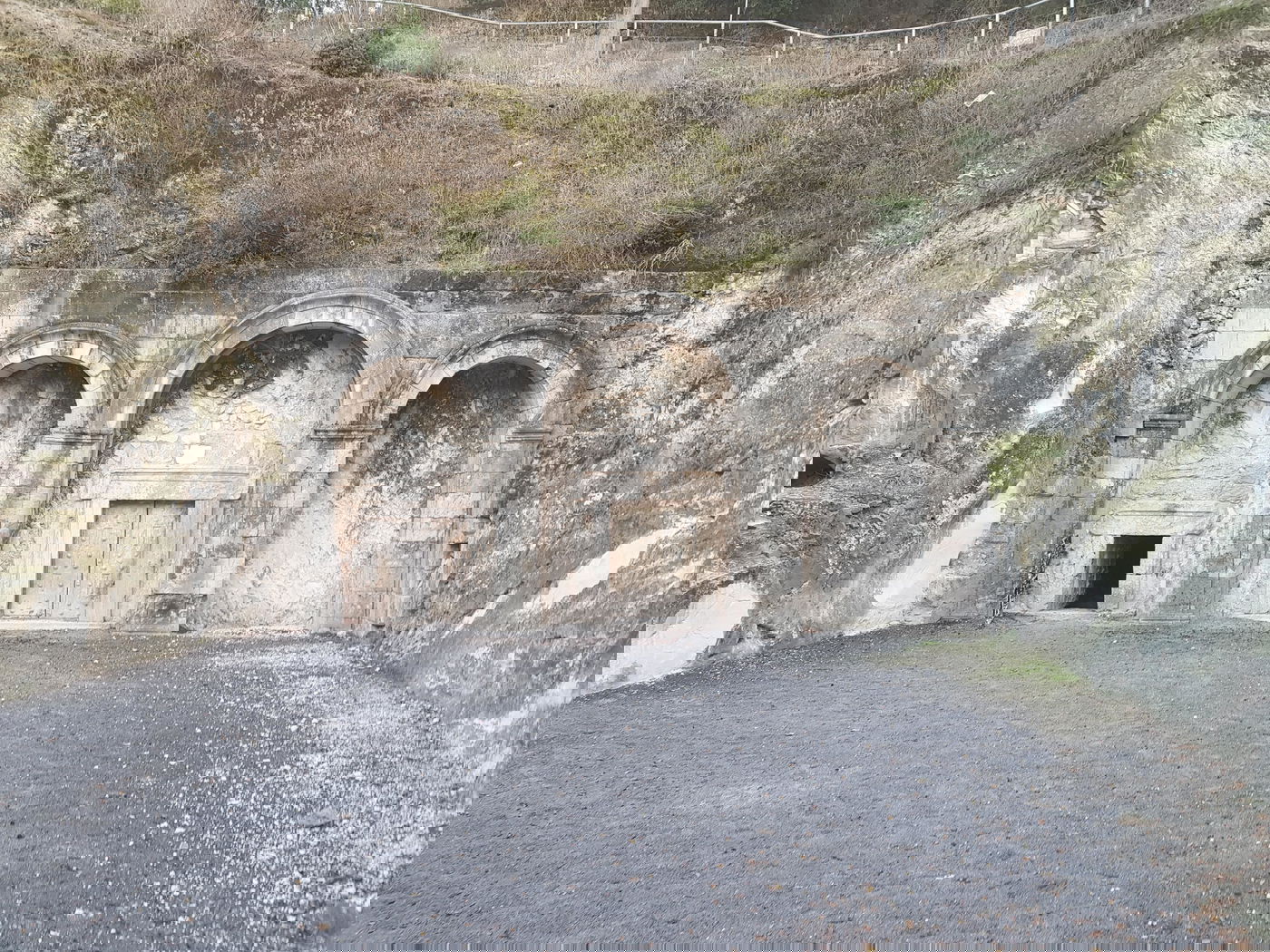 מערת הקבוצה בבית שערים המיוחדת לרבינו יהודה הנשיא מסדר המשנה