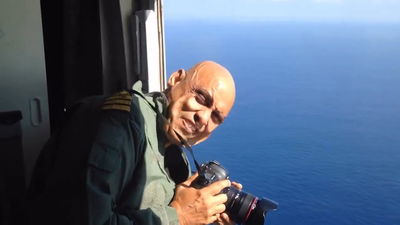 התיעוד חרך את הרשת: צילם ממטוס בגובה 3,000 רגל - ופניו התעוותו 