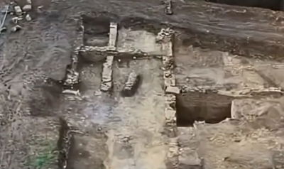 בסך הכל רצה לשפץ: חצר ביתו של צרפתי הפך לאתר ארכיאולוגי בעקבות אוצר רומאי יקר 