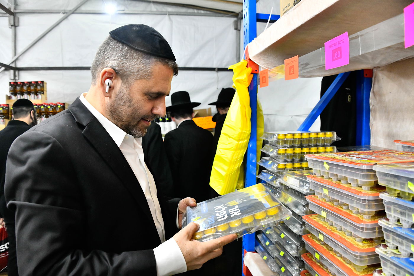 אווירת ערב חנוכה בב"ב