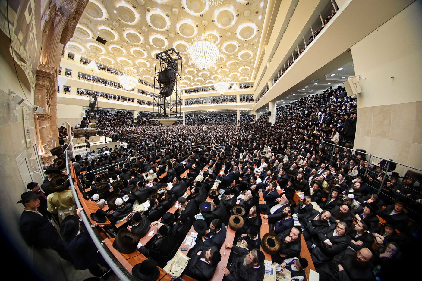 כינוס נגד פגעי הטכנולוגיה ע"י הגה"צ רבי צבי מאיר זילברברג