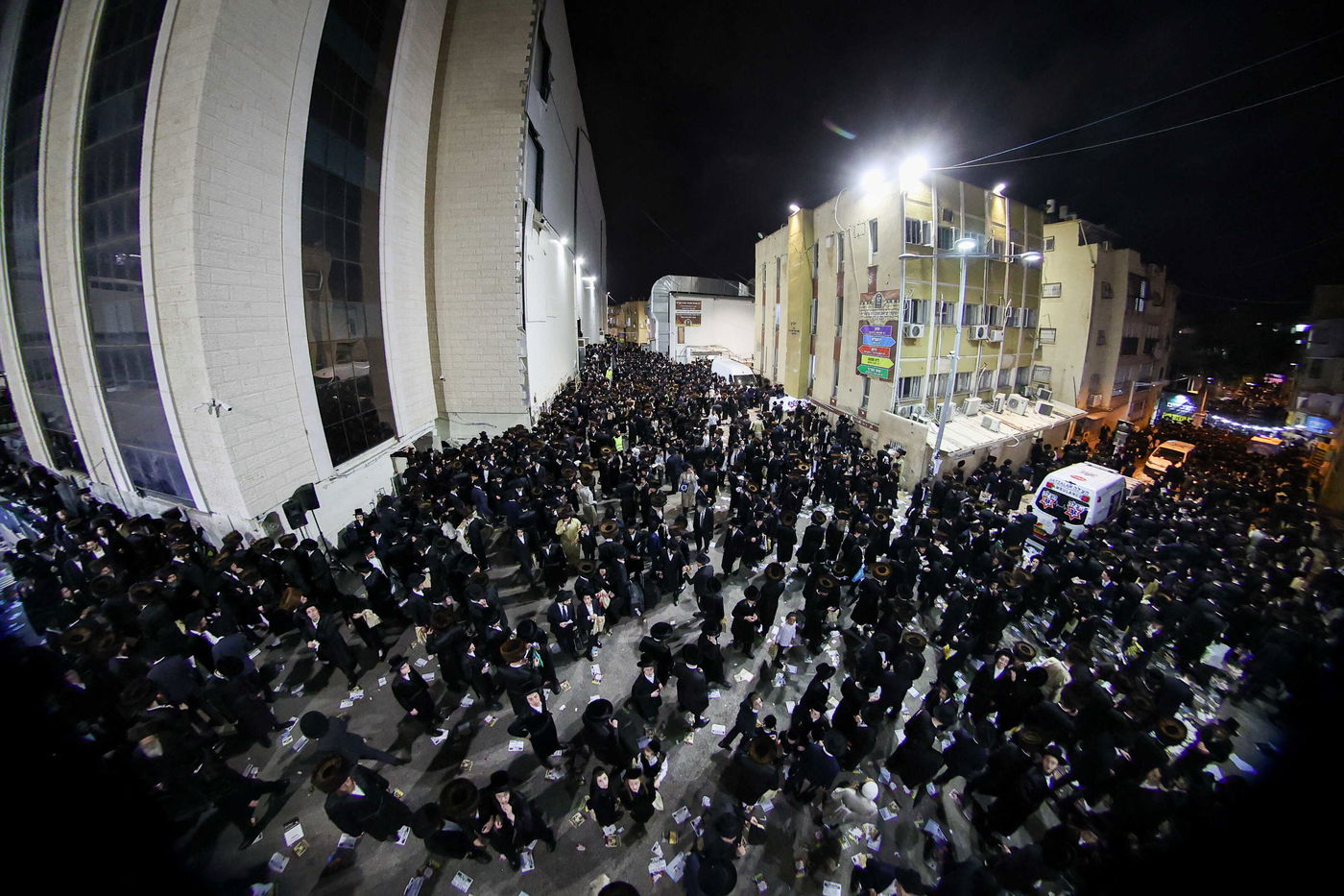 כינוס נגד פגעי הטכנולוגיה ע"י הגה"צ רבי צבי מאיר זילברברג