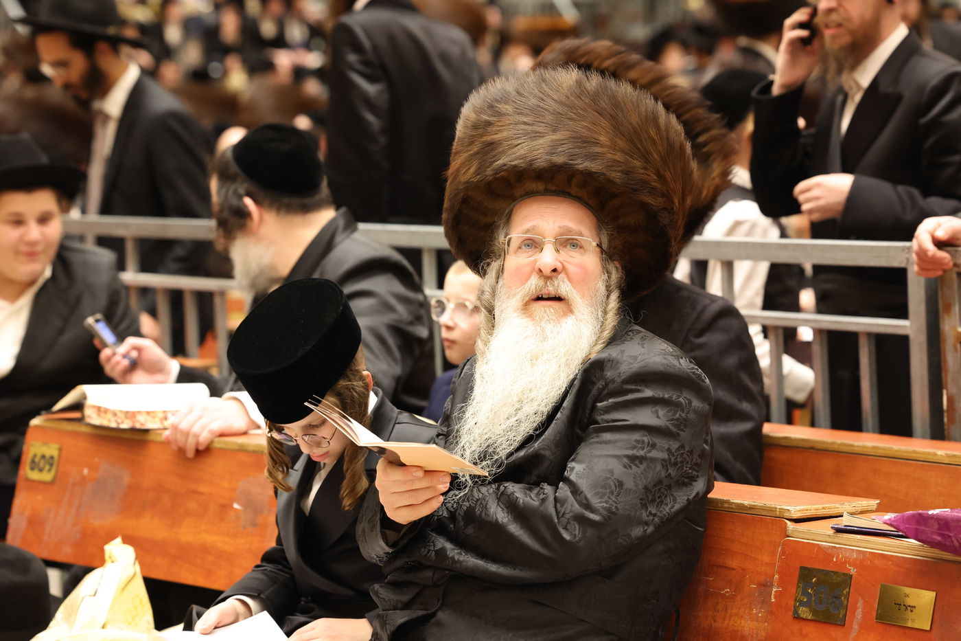 כינוס נגד פגעי הטכנולוגיה ע"י הגה"צ רבי צבי מאיר זילברברג