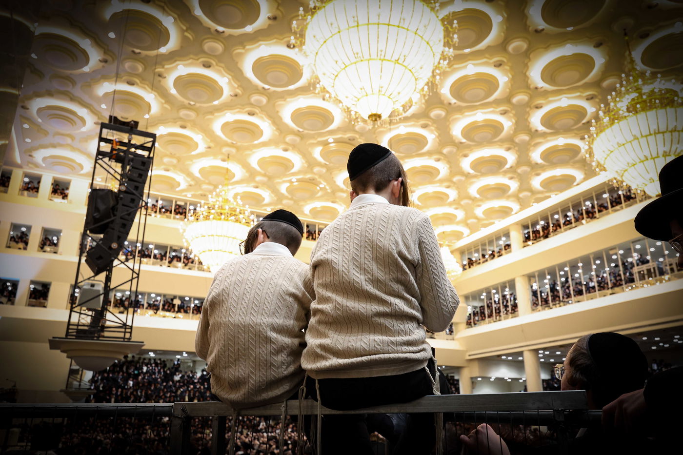 כינוס נגד פגעי הטכנולוגיה ע"י הגה"צ רבי צבי מאיר זילברברג