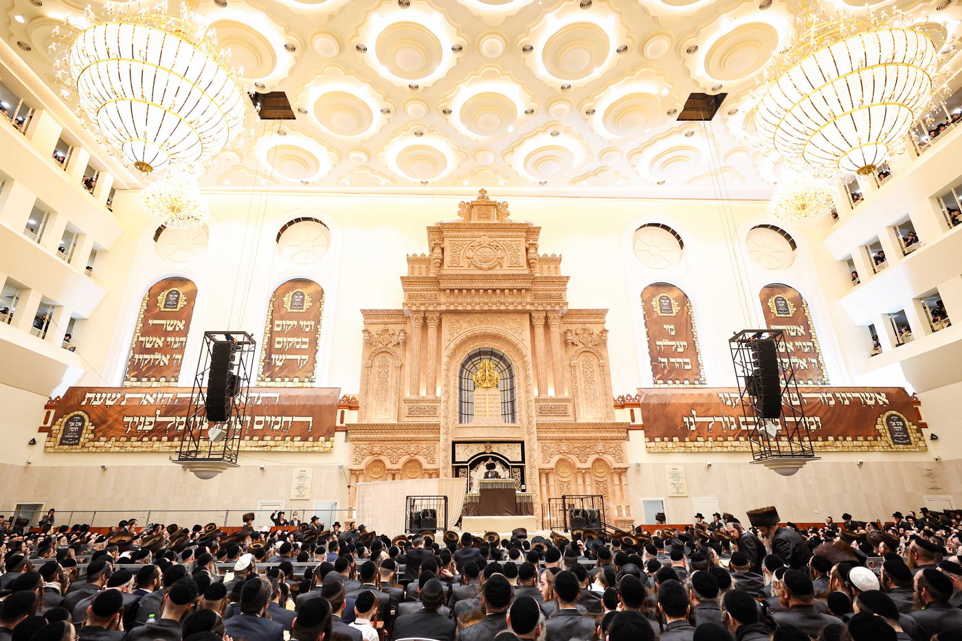 כינוס נגד פגעי הטכנולוגיה ע"י הגה"צ רבי צבי מאיר זילברברג