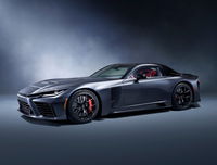 עיצוב ספורטיבי וביצועים קיצוניים