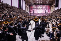 שמחת נישואי נינתו הראשונה של האדמו"ר מסאטמר