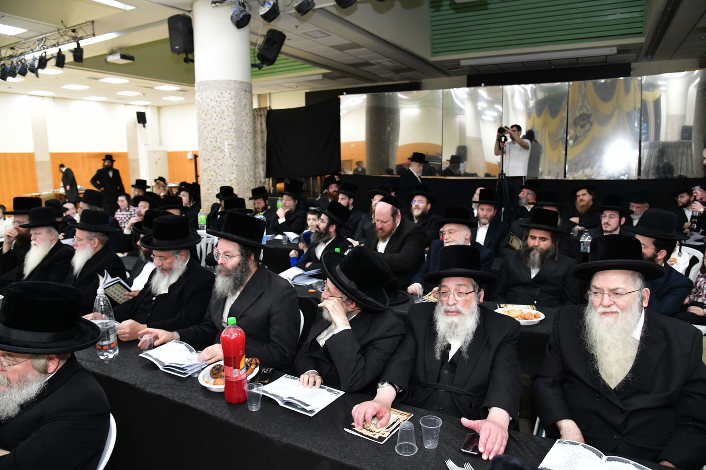 מסיבת חומש בת"ת סערט ויז'ניץ בב"ב