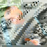 נס בחיפה: התינוק כמעט איבד את הראייה בגלל חומר מסוכן - וניצל ברגע האחרון 