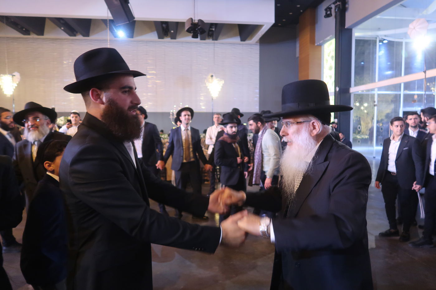 שמחת נישואי נכדי האדמו"רים רבי ברוך אבוחצירא ורבי יחיאל אבוחצירא