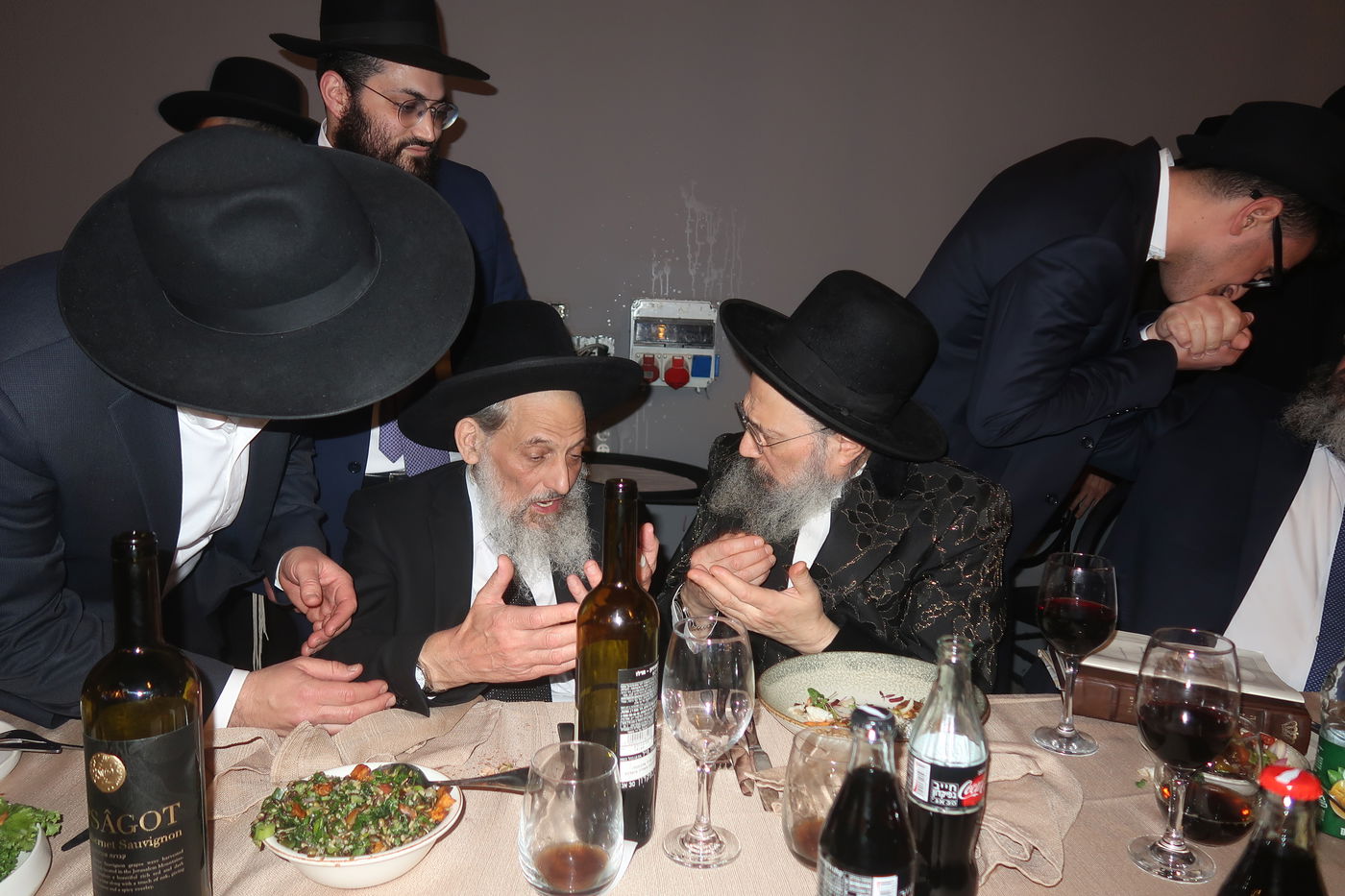 שמחת נישואי נכדי האדמו"רים רבי ברוך אבוחצירא ורבי יחיאל אבוחצירא