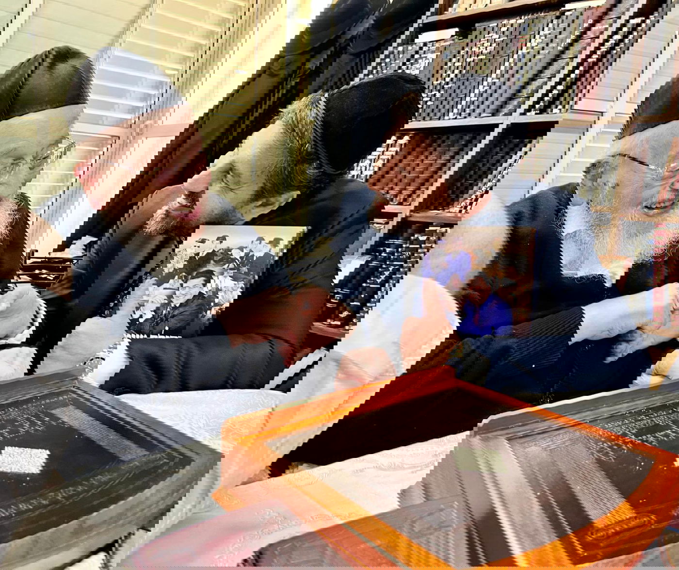 רב הסלבס במעונו של הגרמ"צ ברגמן