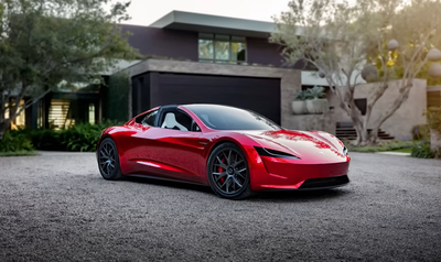 טסלה רודסטאר