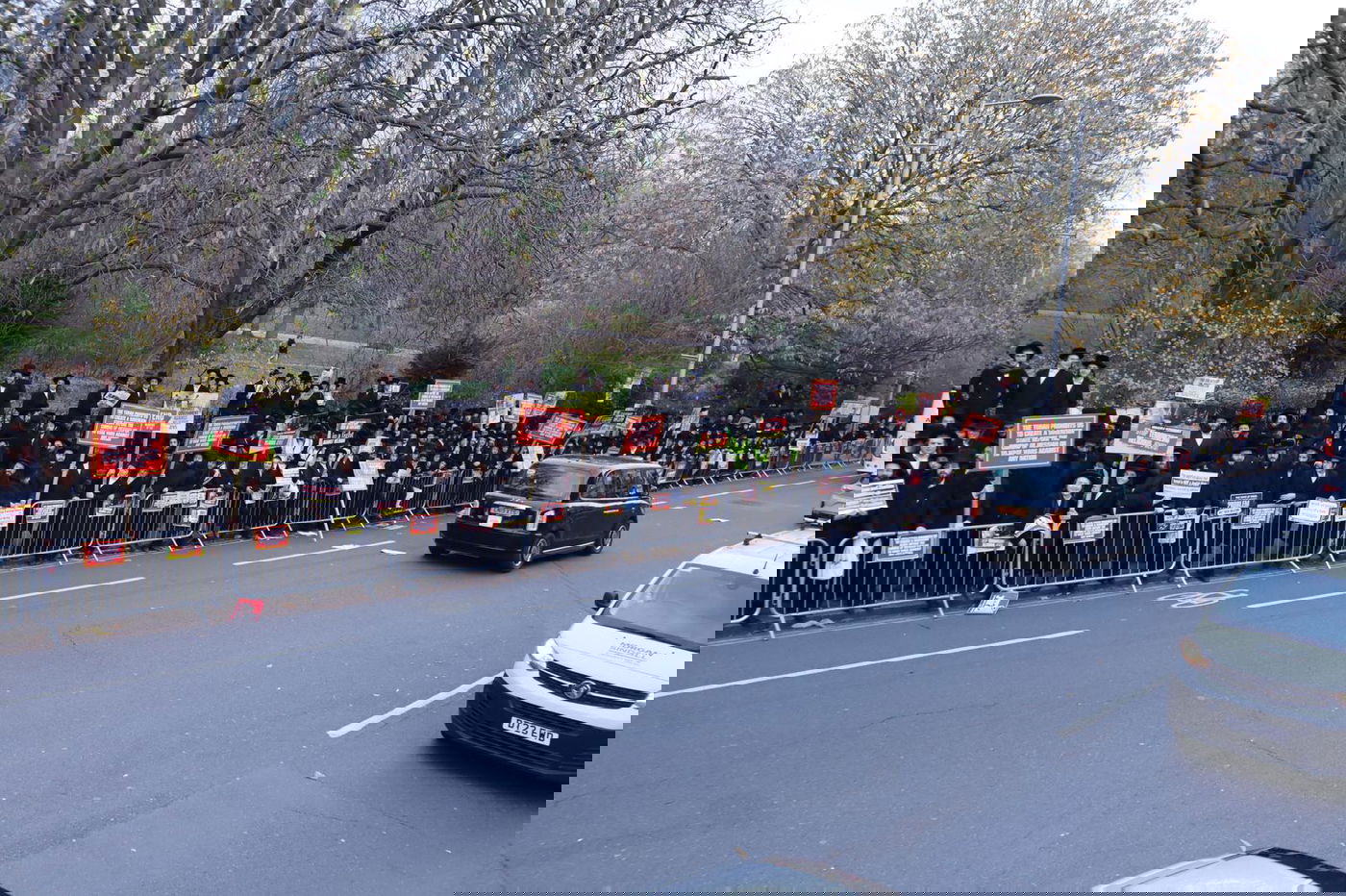 העצרת הענק בלונדון