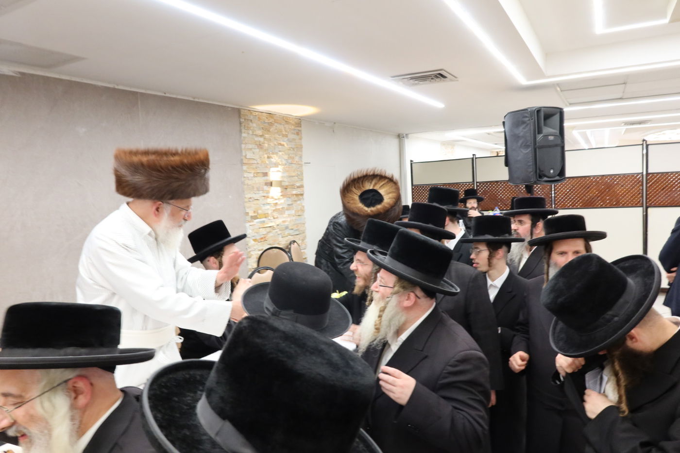 בשמחת האירוסין