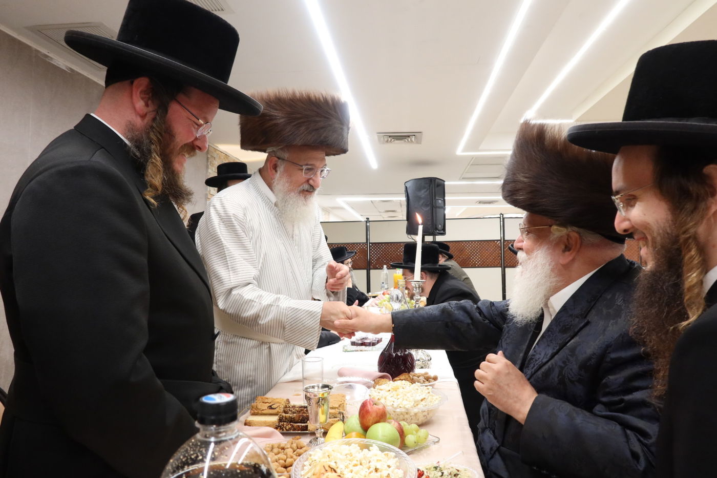 בשמחת האירוסין