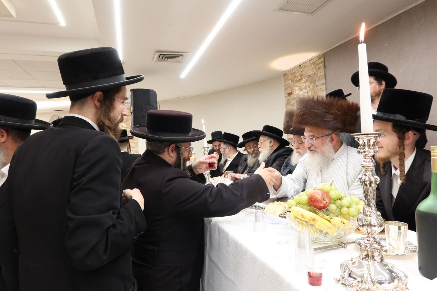 בשמחת האירוסין