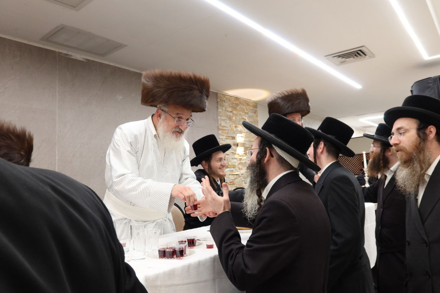 בשמחת האירוסין