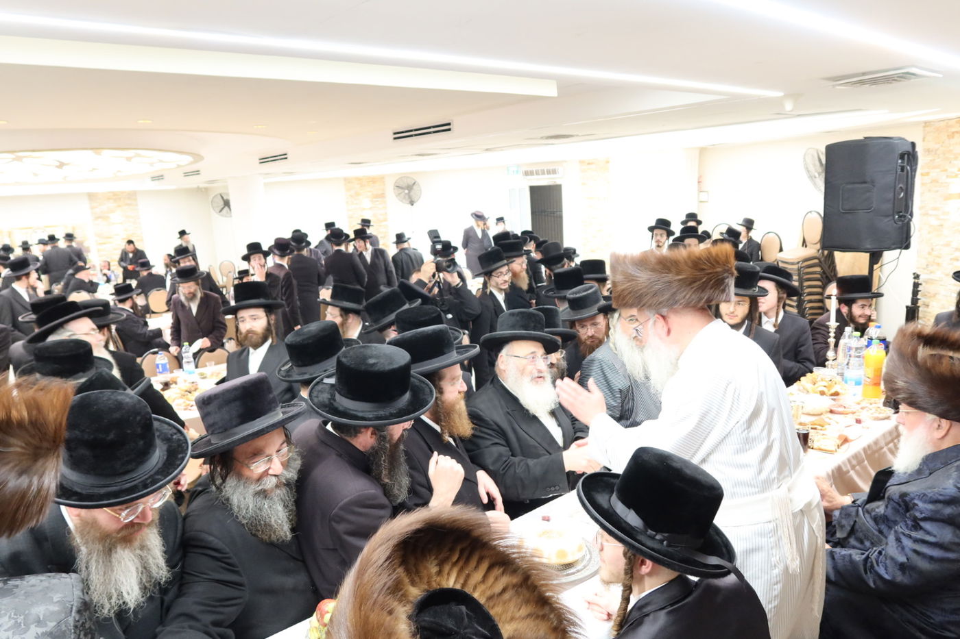 בשמחת האירוסין